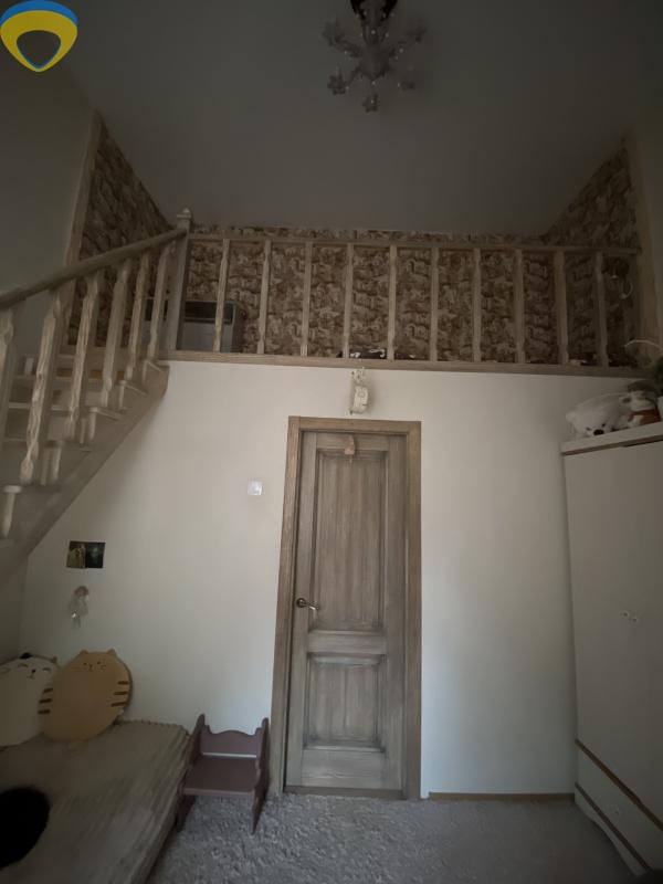 продажа многокомнатной квартиры номер A-174310 в Приморском районе, фото номер 7